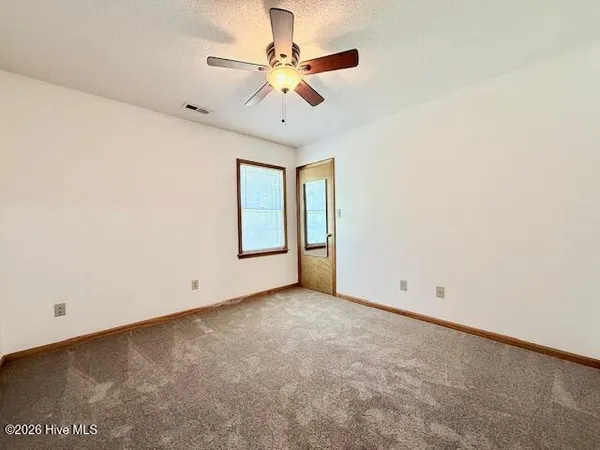 $2,150 | 1215 Willow Springs Drive West, Richlands, NC 28574