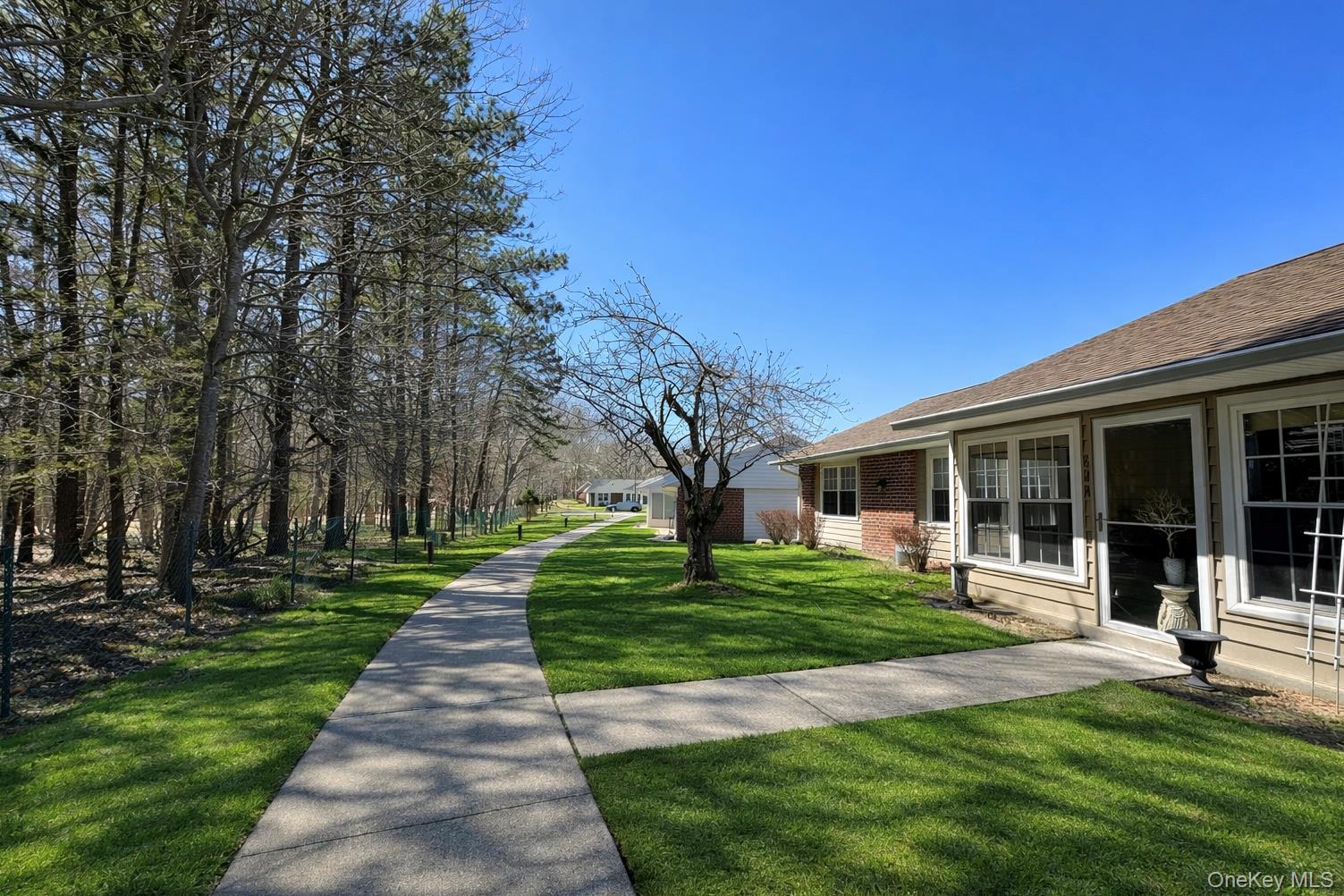 64 Enfield Court, Unit A Ridge, NY 11961 - Photo 2 of 15