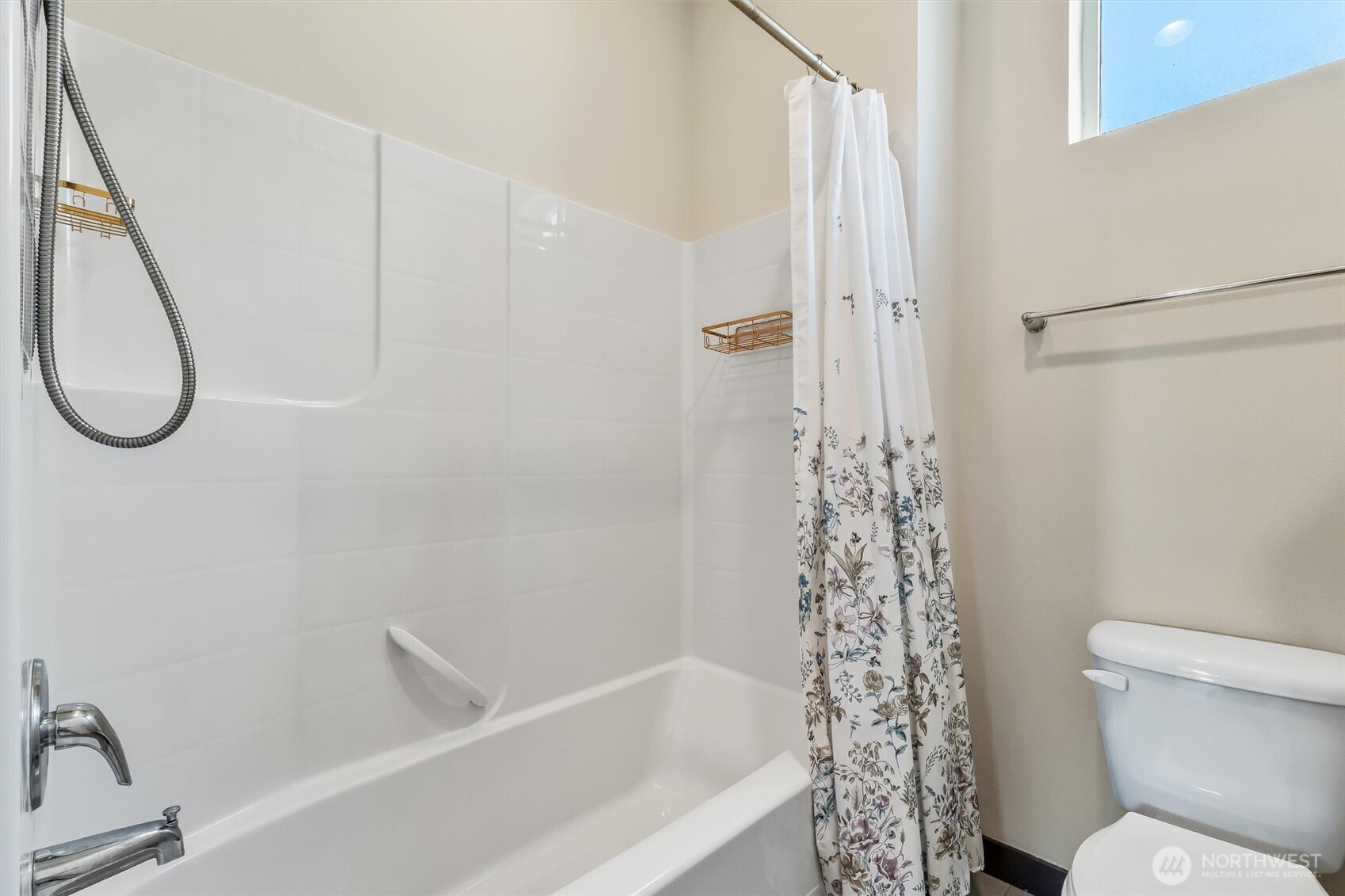 17415 3rd Avenue Southeast Bothell, WA 98012 - Photo 26 of 40