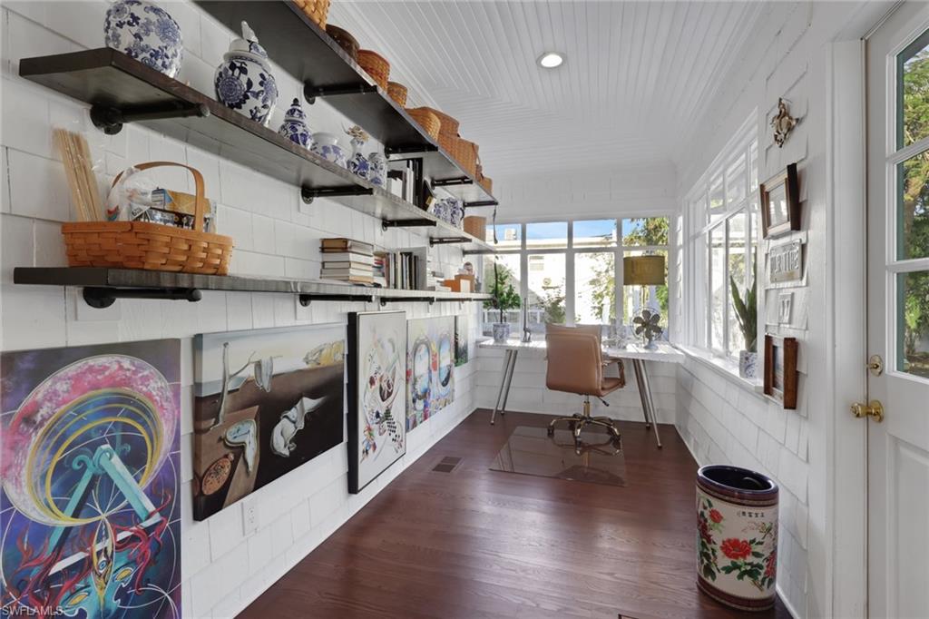 2582 First Street Fort Myers, FL 33901 - Photo 18 of 35 a view of a room with gym equipment