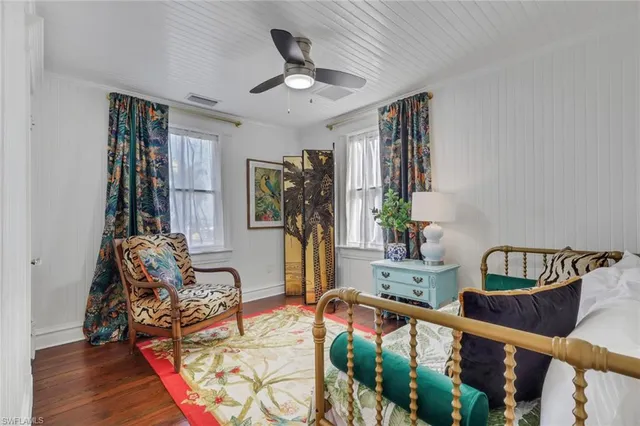 $938,880 | 2582 First Street, Fort Myers, FL 33901