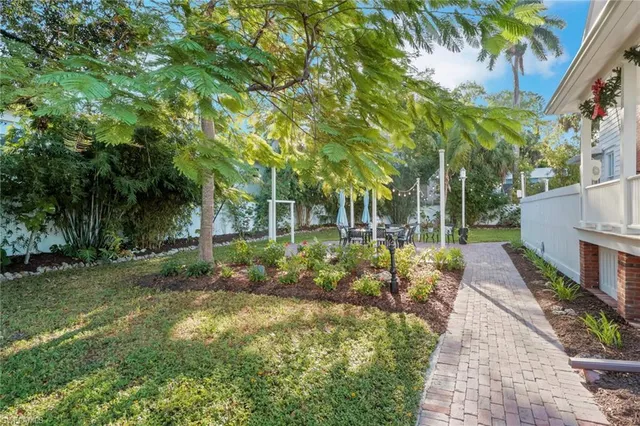 $938,880 | 2582 First Street, Fort Myers, FL 33901