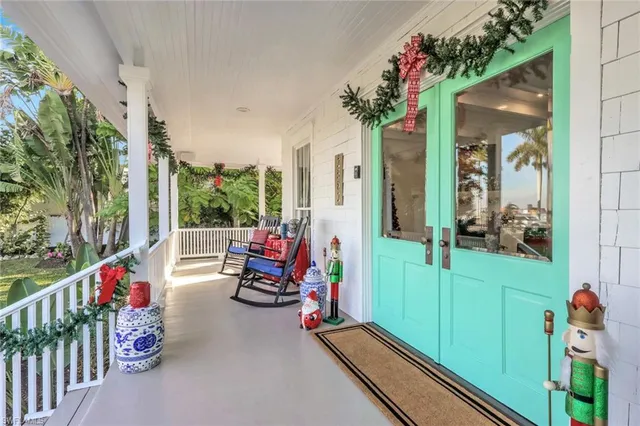 $938,880 | 2582 First Street, Fort Myers, FL 33901