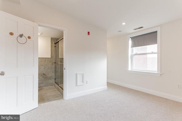 $275,000 | 1704 Wallace Street, Unit 301, Philadelphia, PA 19130