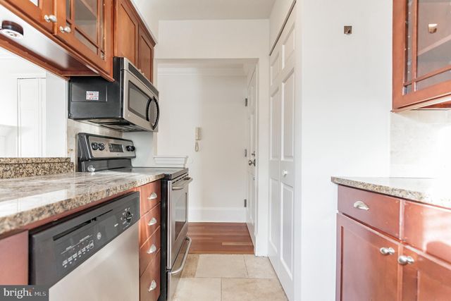 $275,000 | 1704 Wallace Street, Unit 301, Philadelphia, PA 19130