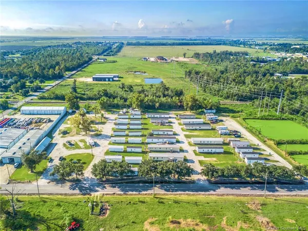 $1,200,000 | 6336 East Opelousas Street East, Lake Charles, LA 70615