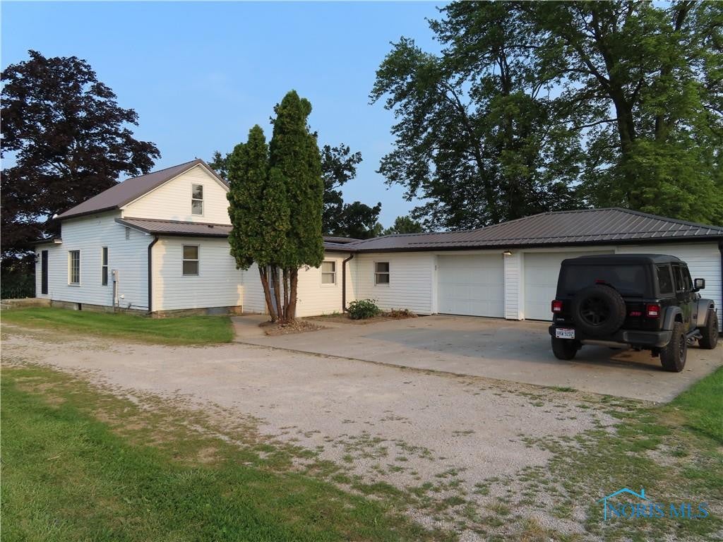 3818 Ridenour Road Hicksville, OH 43526 - Photo 3 of 29 Gallery Image 3