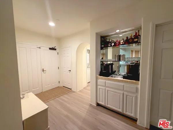 $8,723 | 555 South Barrington Avenue, Unit 223, Los Angeles, CA 90049