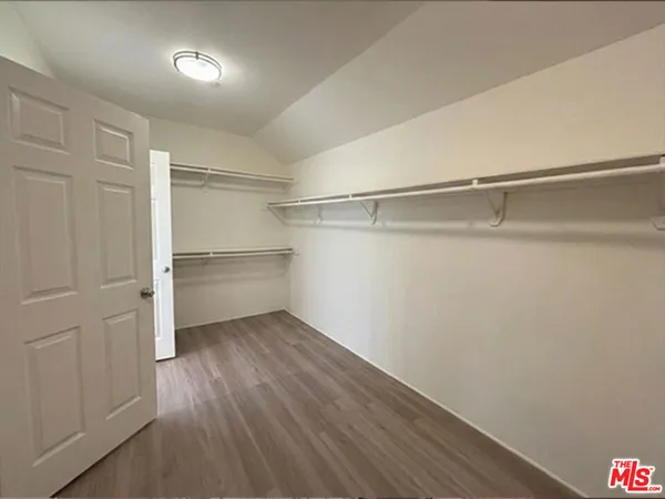 $8,723 | 555 South Barrington Avenue, Unit 223, Los Angeles, CA 90049