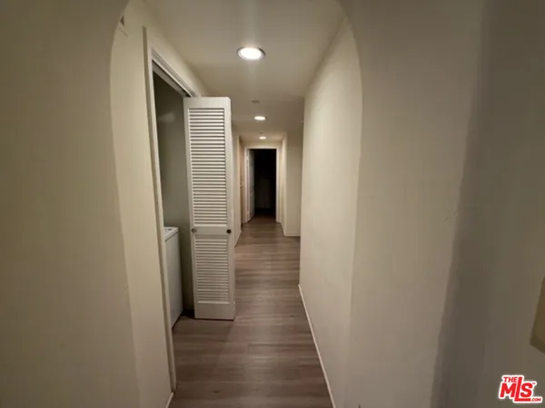 $8,723 | 555 South Barrington Avenue, Unit 223, Los Angeles, CA 90049