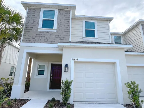 $2,150 | 11832 Glenside Terrace, Palmetto, FL 34221