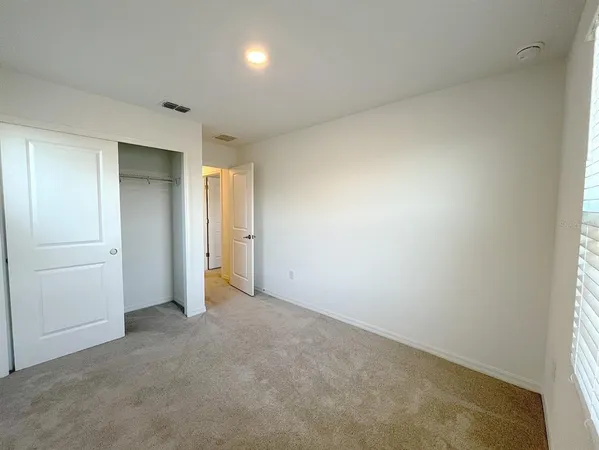 $2,150 | 11832 Glenside Terrace, Palmetto, FL 34221