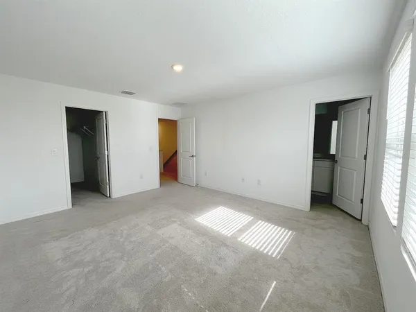 $2,150 | 11832 Glenside Terrace, Palmetto, FL 34221