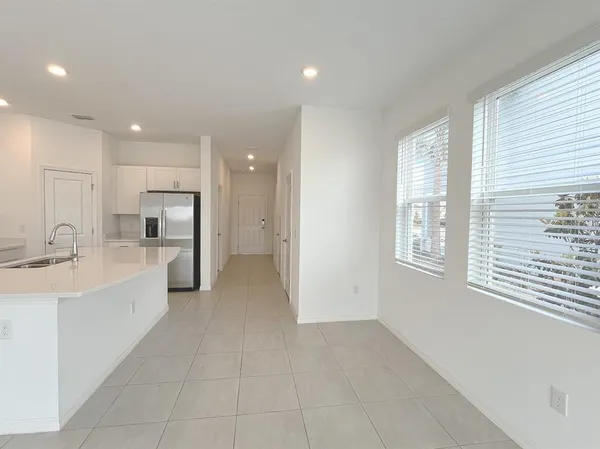 $2,150 | 11832 Glenside Terrace, Palmetto, FL 34221