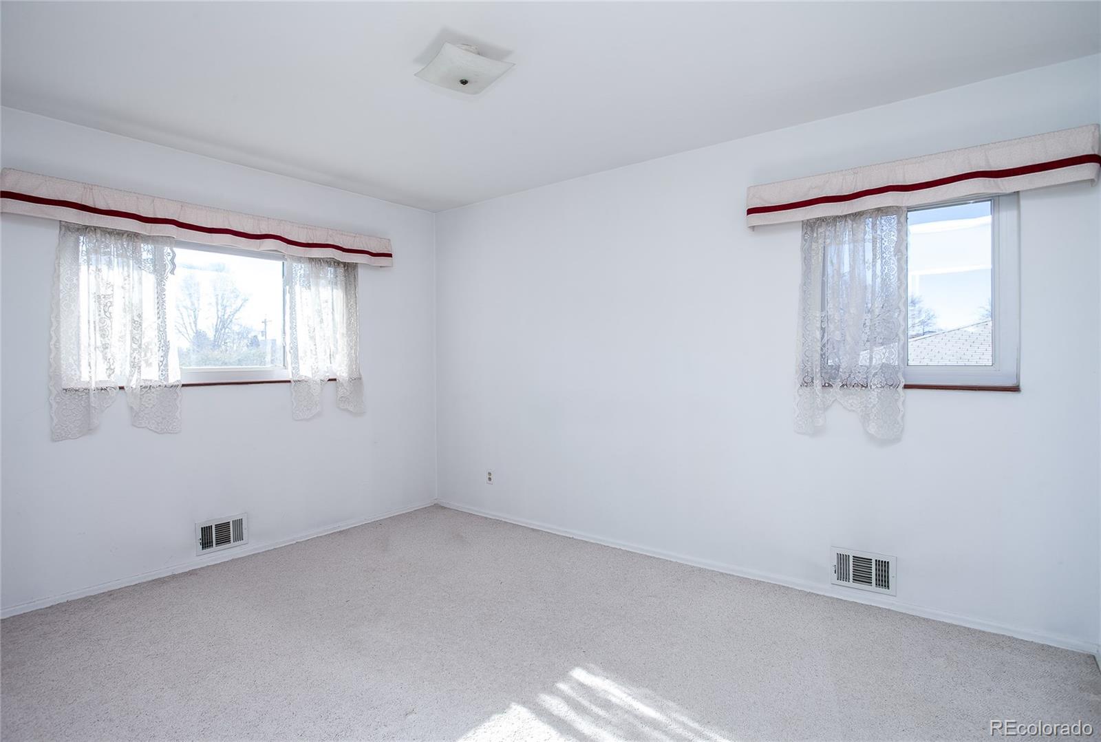 2795 South Raleigh Street Denver, CO 80236 - Photo 11 of 23 Gallery Image 11