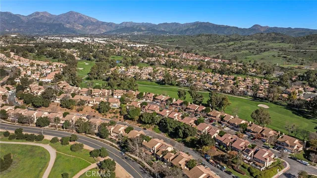 $879,000 | 67 Fuente, Rancho Santa Margarita, CA 92688