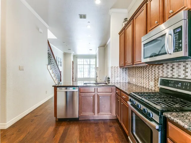 $475,000 | 820 Lake Vista Place, Coppell, TX 75019