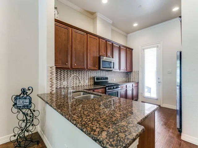 $475,000 | 820 Lake Vista Place, Coppell, TX 75019