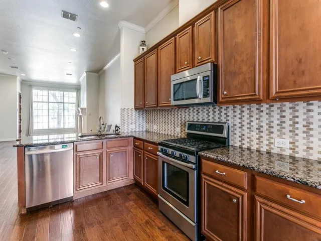 $475,000 | 820 Lake Vista Place, Coppell, TX 75019