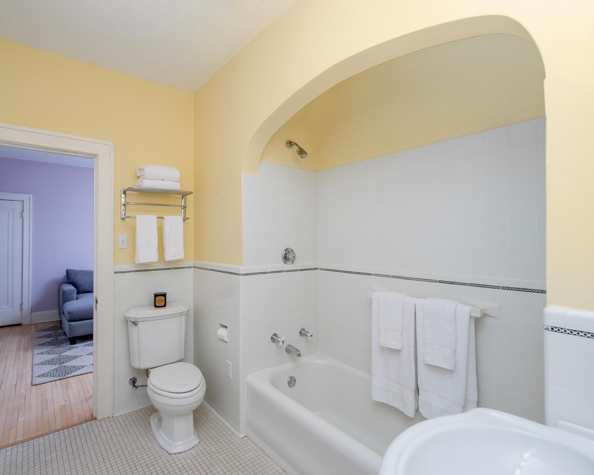 1917 Summit Avenue, Unit 2 St. Paul, MN 55105 - Photo 24 of 54