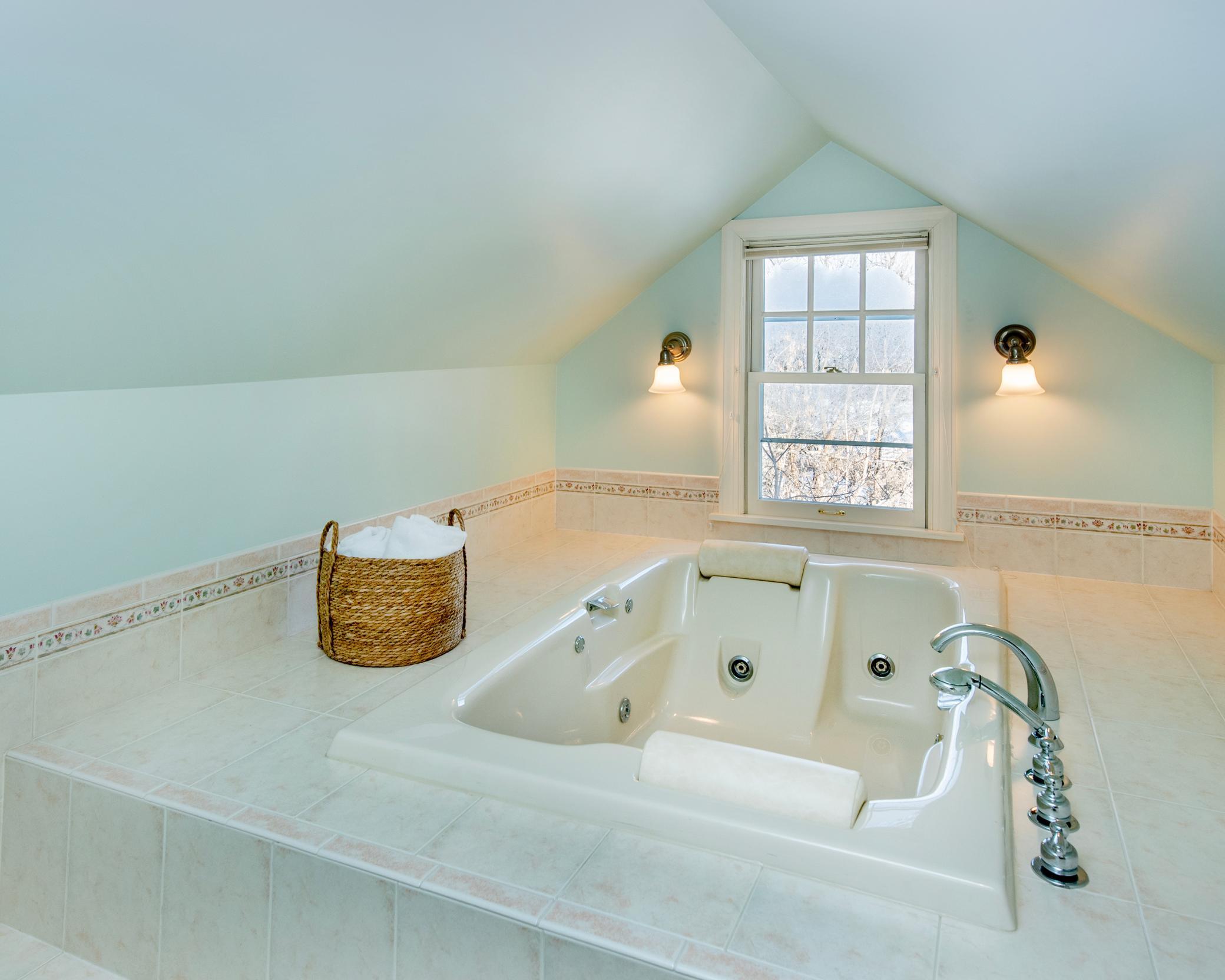 1917 Summit Avenue, Unit 2 St. Paul, MN 55105 - Photo 46 of 54