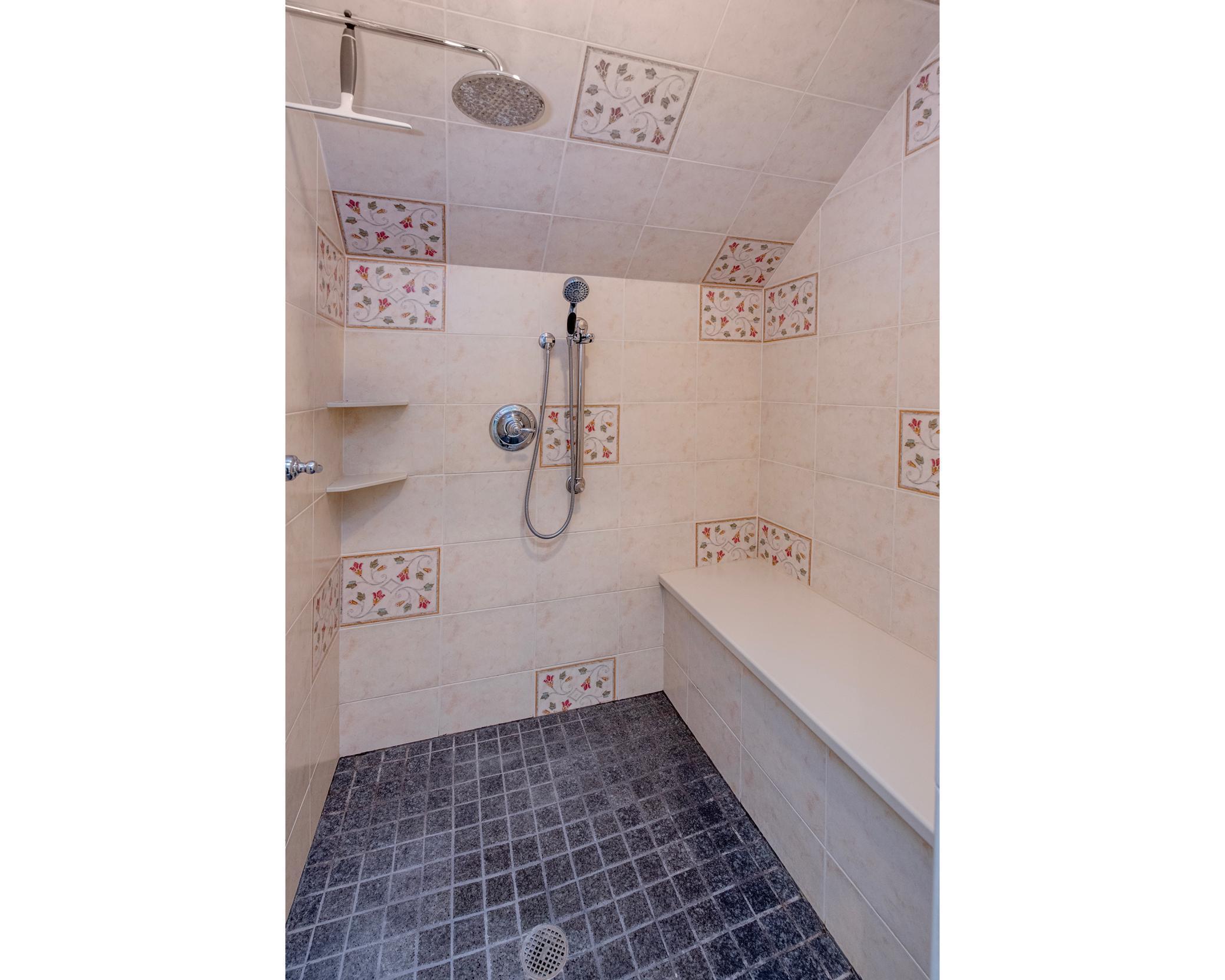 1917 Summit Avenue, Unit 2 St. Paul, MN 55105 - Photo 48 of 54