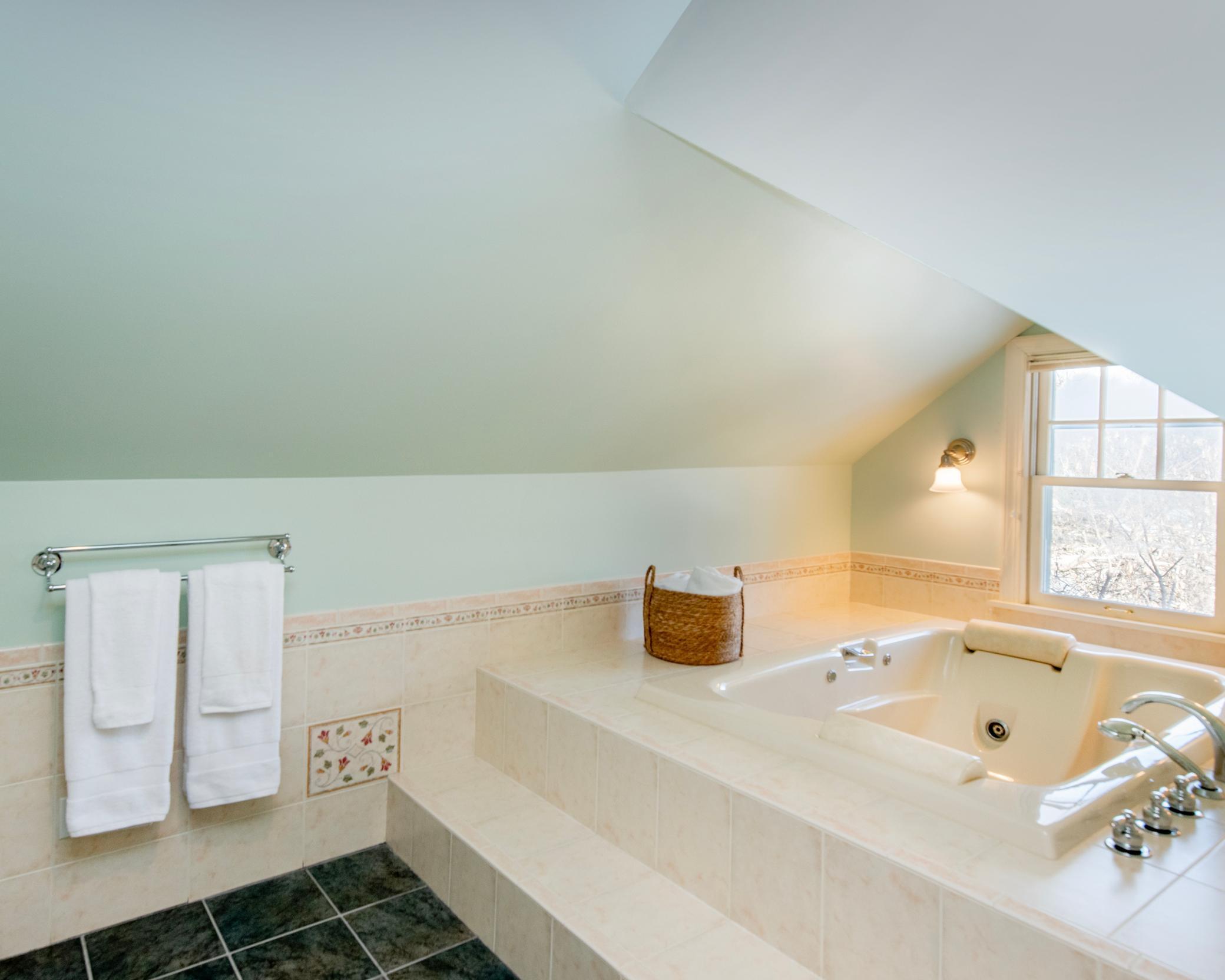 1917 Summit Avenue, Unit 2 St. Paul, MN 55105 - Photo 50 of 54