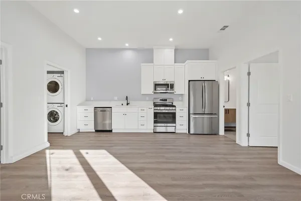 $2,500 | 10318 South Burin Avenue, Unit 1/2, Inglewood, CA 90304