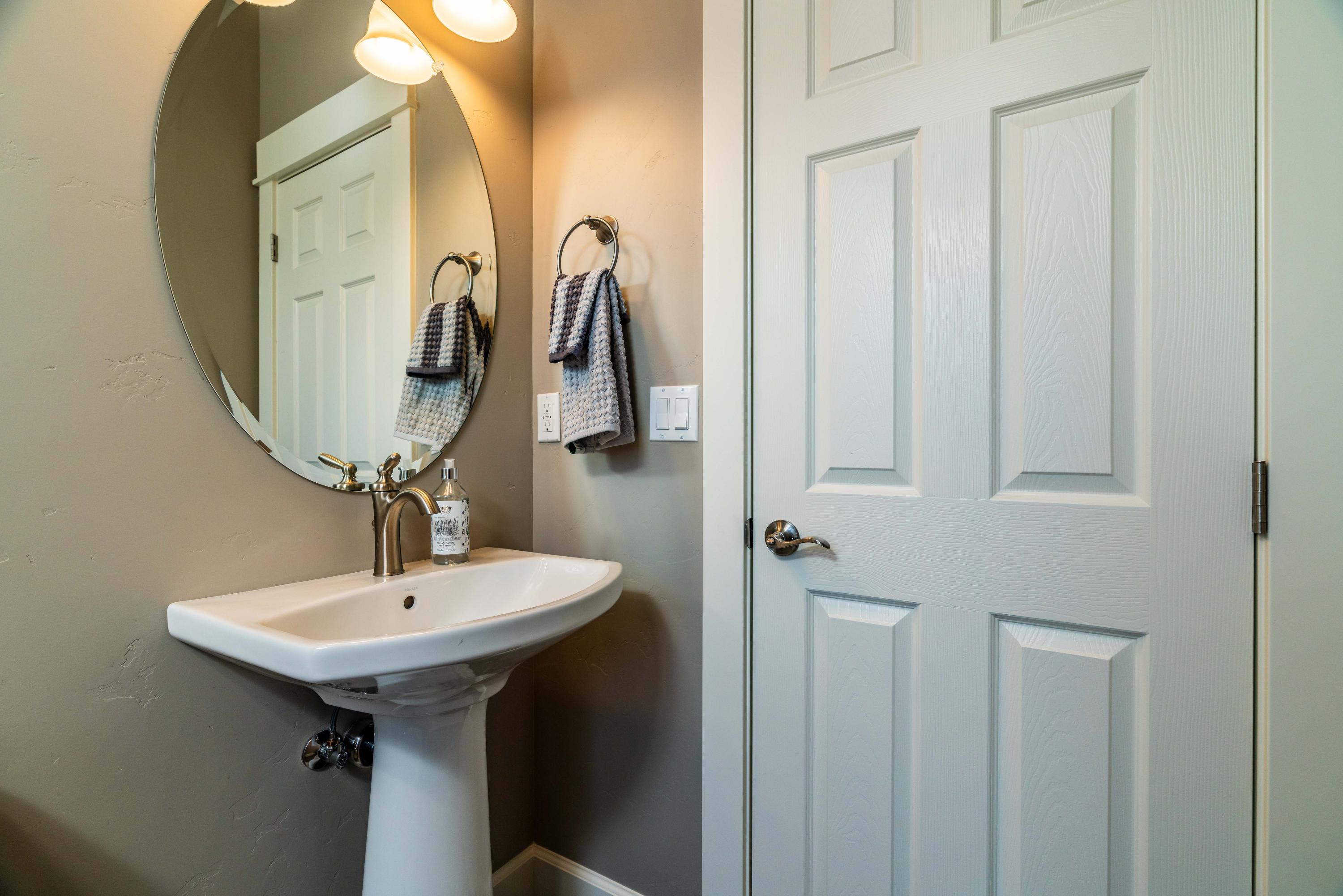 20559 Rolen Avenue, Unit LOT 175 Bend, OR 97702 - Photo 31 of 41 Interior of finished home - finishes will vary