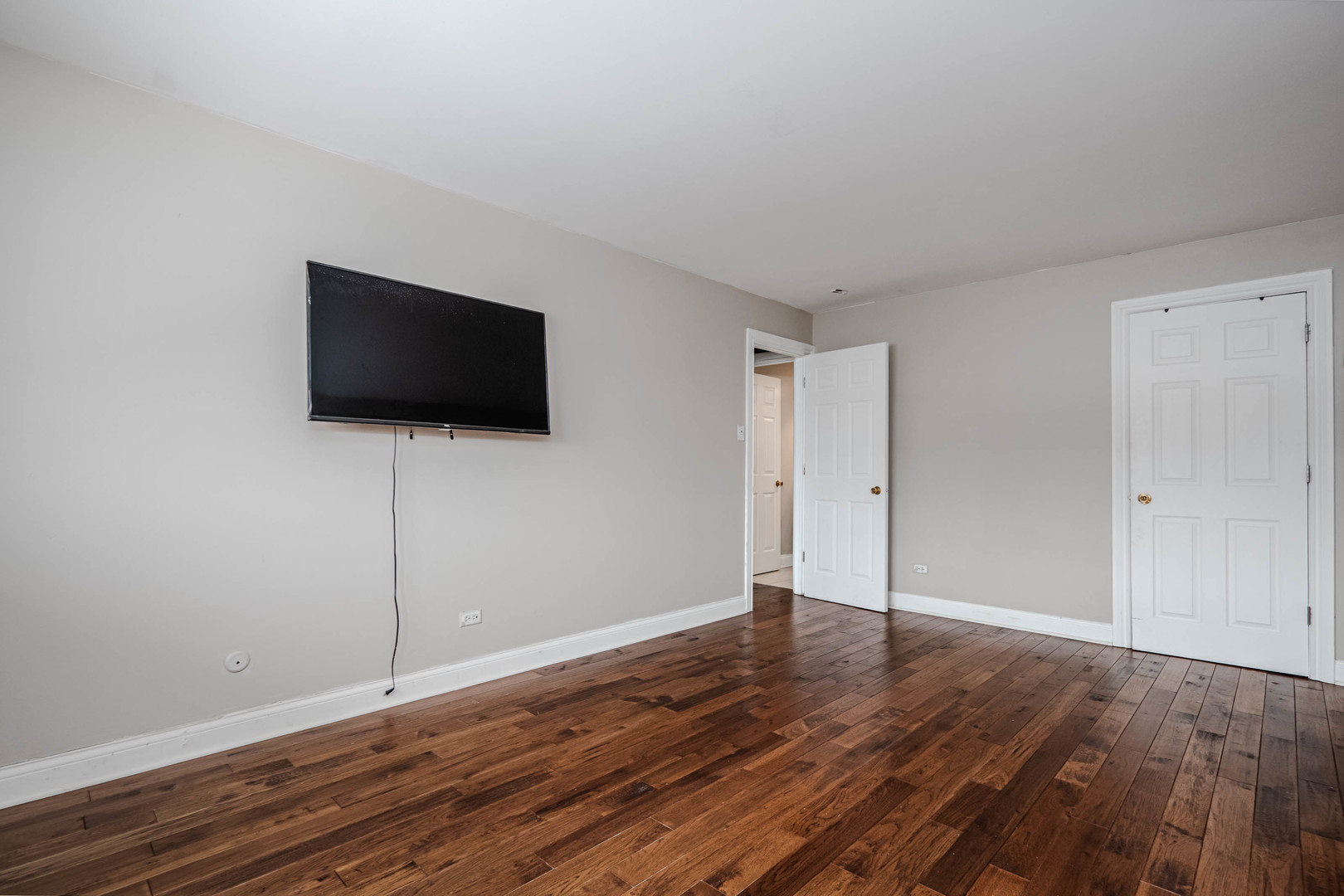 685 East Fullerton Avenue, Unit 201 Glendale Heights, IL 60139 - Photo 18 of 19