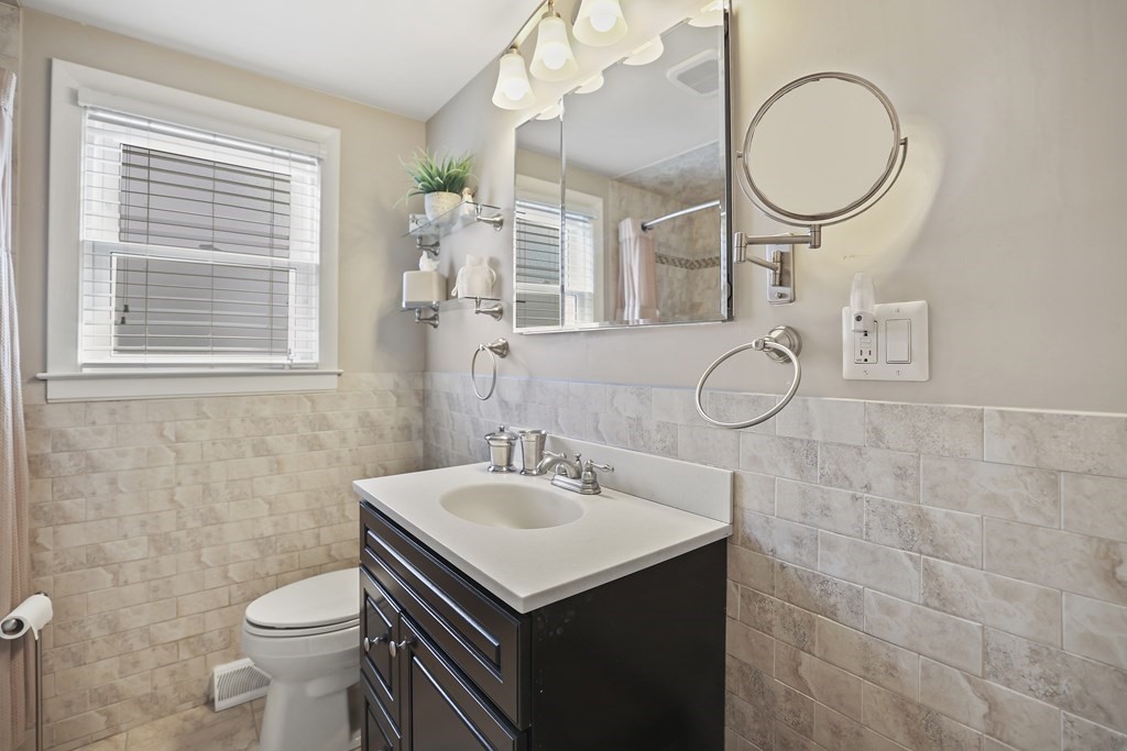 40 Prospect Street Boston, MA 02136 - Photo 22 of 34 Gallery Image 22