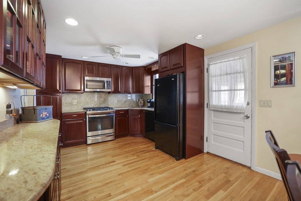 40 Prospect Street Boston, MA 02136 - Photo 6 of 34 Gallery Image 6