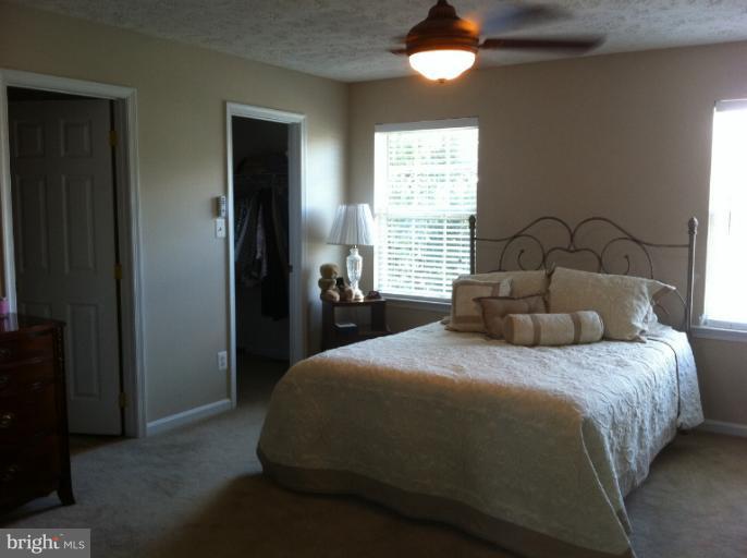 461 Manor Road Aberdeen, MD 21001 - Photo 13 of 25 Bedroom (Master)