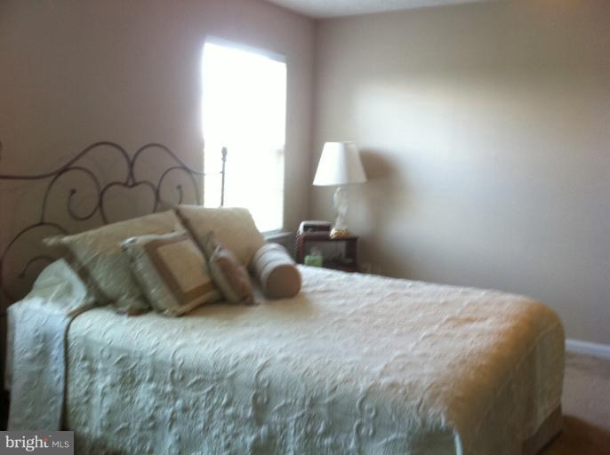 461 Manor Road Aberdeen, MD 21001 - Photo 22 of 25 Bedroom (Master)