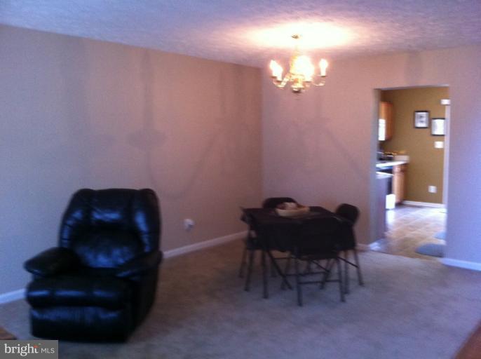 461 Manor Road Aberdeen, MD 21001 - Photo 7 of 25 Dining Room