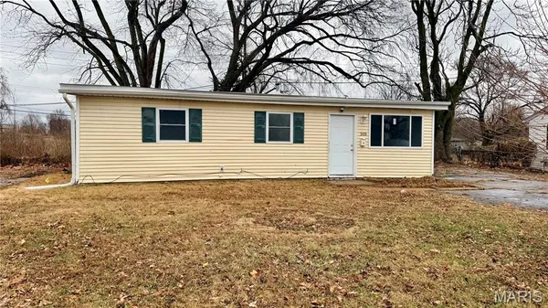 $85,000 | 305 East 5th Street, Cahokia, IL 62206