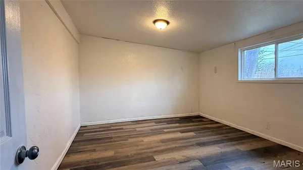 $85,000 | 305 East 5th Street, Cahokia, IL 62206