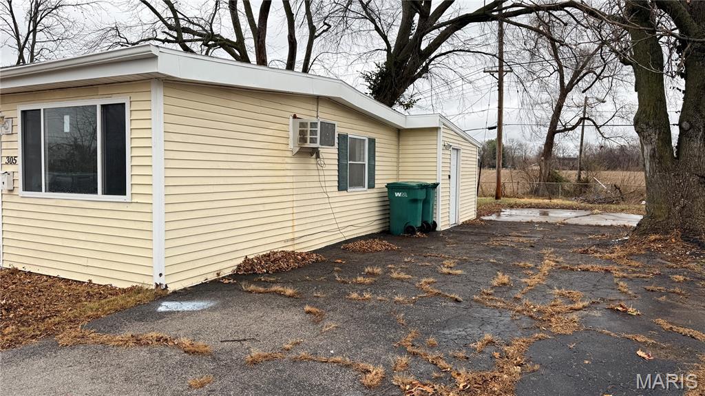 305 East 5th Street Cahokia, IL 62206 - Photo 3 of 23