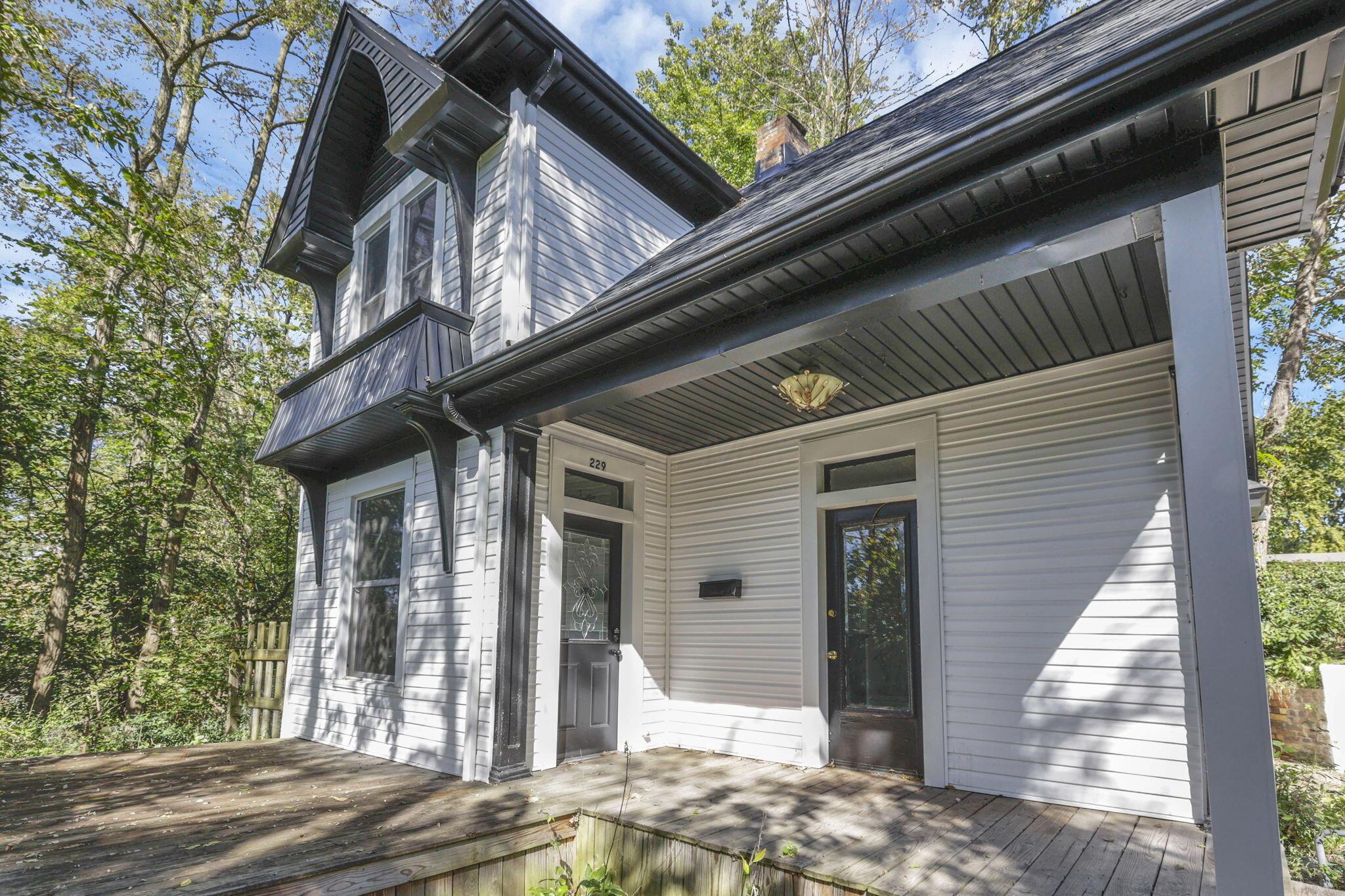 229 North Spring Street Logan, OH 43138 - Photo 4 of 51 Porch & Front Exterior