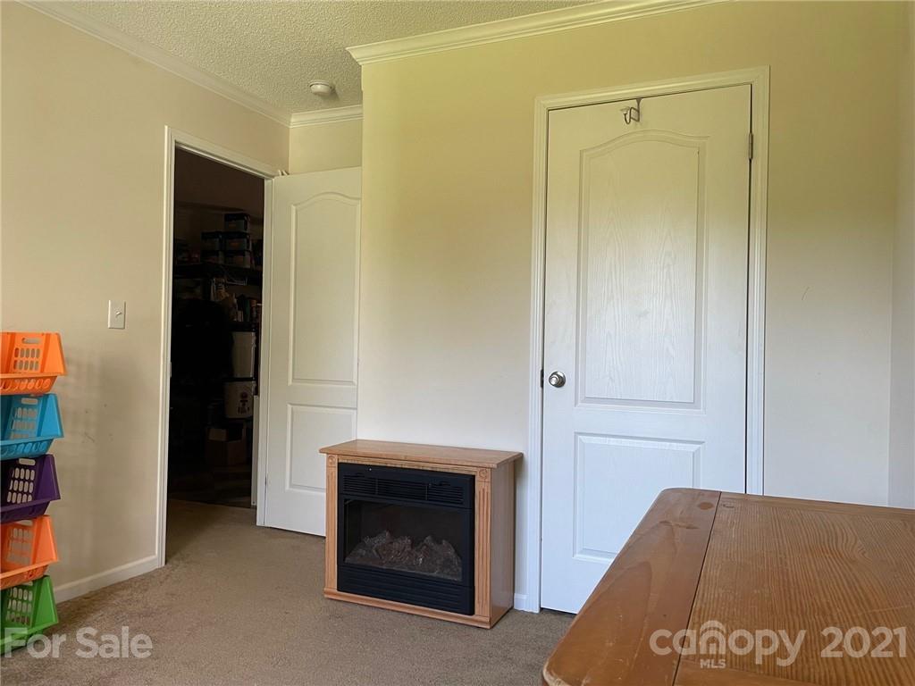 4062 Old Highway 18 Road Morganton, NC 28655 - Photo 22 of 44 Gallery Image 22