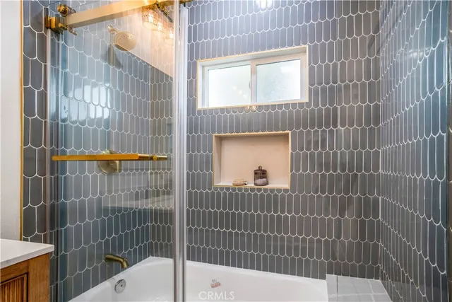 $798,000 | 1270 West 19th Street, Long Beach, CA 90810