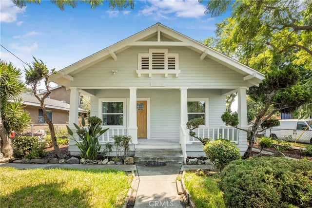 $798,000 | 1270 West 19th Street, Long Beach, CA 90810