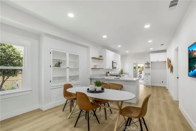 $798,000 | 1270 West 19th Street, Long Beach, CA 90810