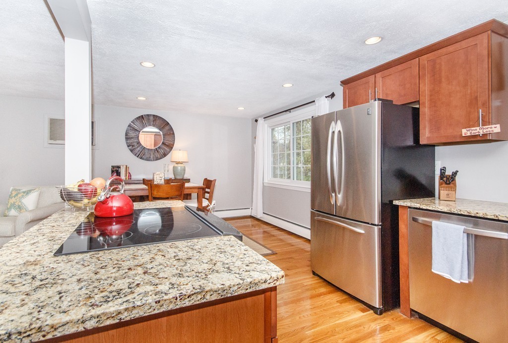 8 Pine Ridge Road North Reading, MA 01864 - Photo 3 of 24 Gallery Image 3