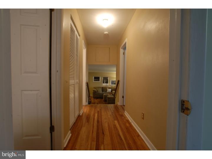 418 Longfield Road Newark, DE 19713 - Photo 10 of 13 Hallway