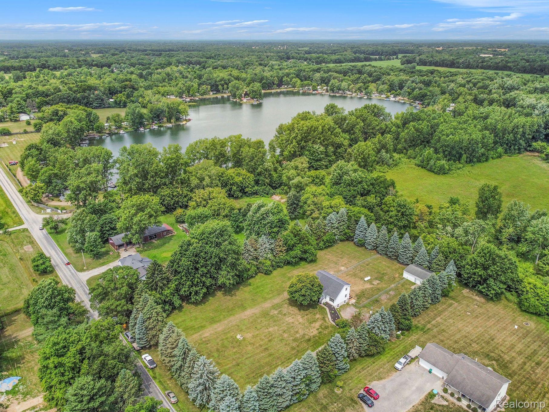 999 Tyrrell Road Bancroft, MI 48414 - Photo 25 of 29 Gallery Image 25