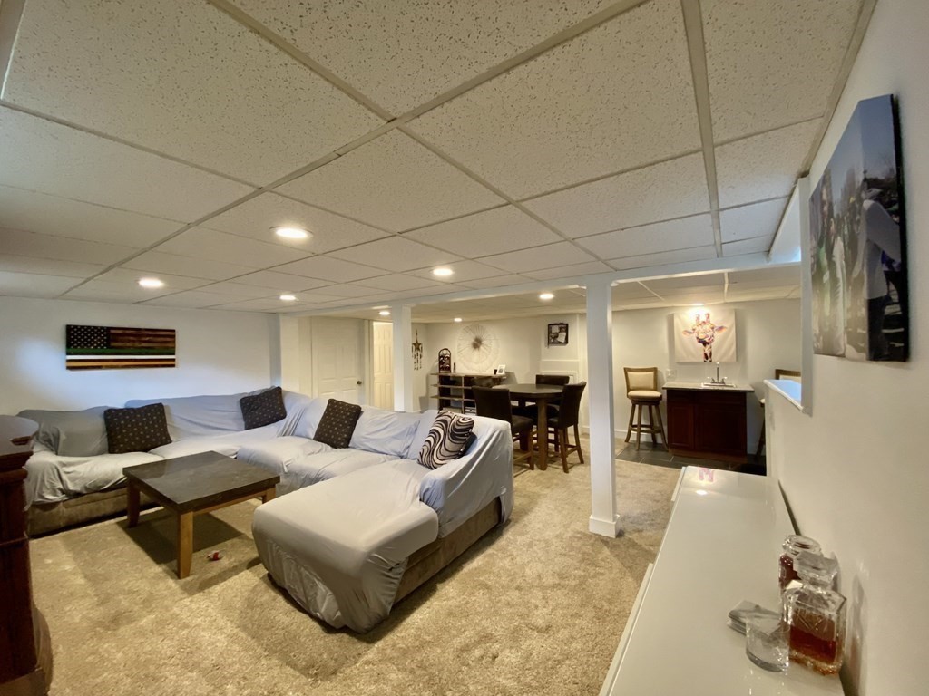 143 River Road Agawam, MA 01001 - Photo 19 of 27 Gallery Image 19