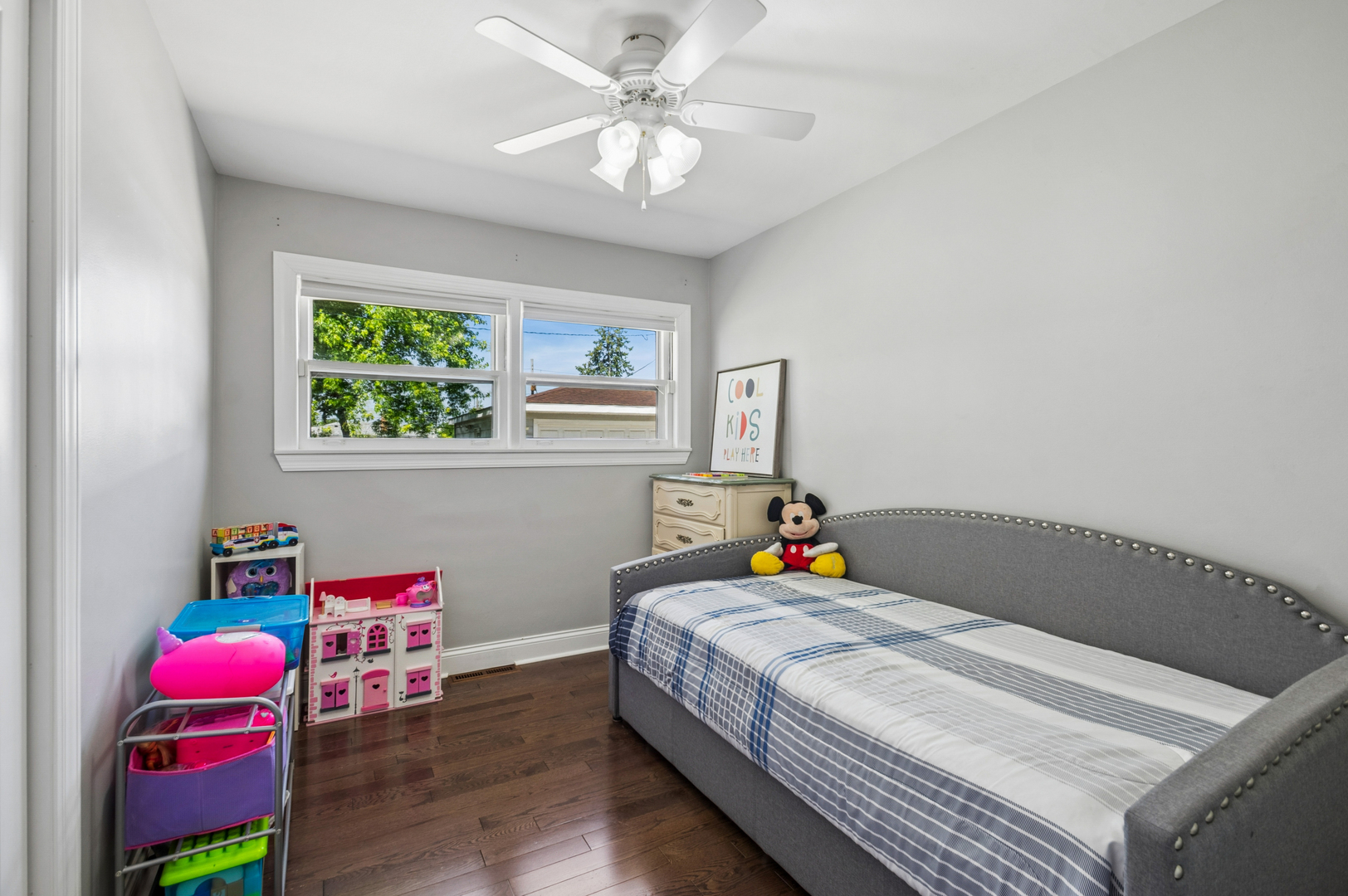 8834 Shermer Road Morton Grove, IL 60053 - Photo 15 of 31