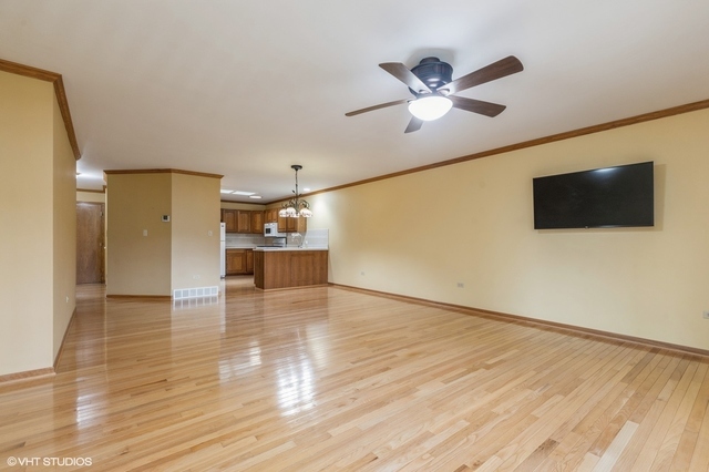 10826 Timer Drive, Unit 2 Huntley, IL 60142 - Photo 5 of 24