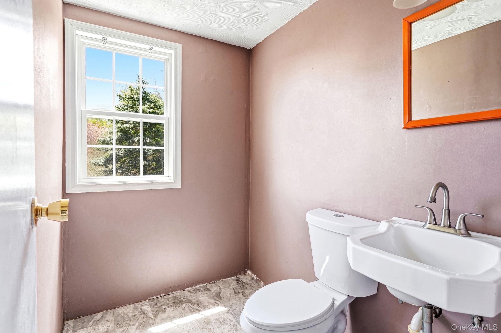 9 White Birch Lane Remsenburg, NY 11960 - Photo 14 of 20 Half bath,can be full.